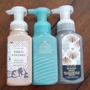 Bath And Body Works Foaming Hand Soap Set